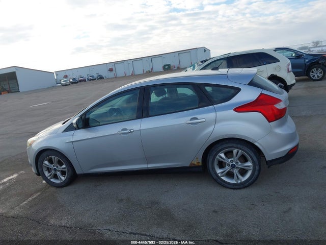 Ford FOCUS SE 2014 1FADP3K29EL322354 Image 14