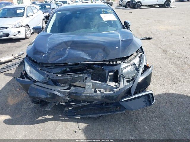 2HGFC2F69KH588148 Honda Civic Lx