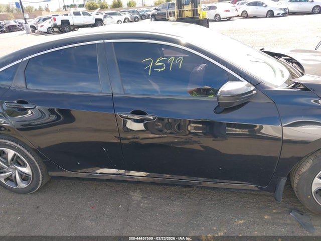 2HGFC2F69KH588148 Honda Civic Lx