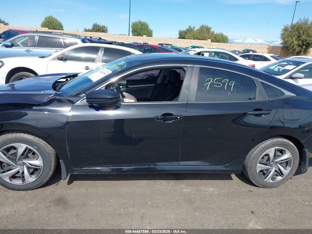 2HGFC2F69KH588148 Honda Civic Lx
