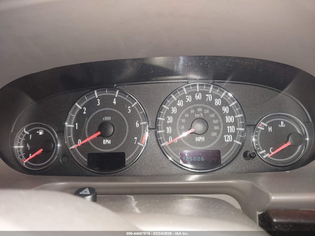2002 Chrysler Sebring Lxi მანქანა იყიდება აუქციონზე, vin: 1C3EL55R72N323814, აუქციონის ნომერი: 44457616