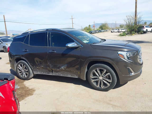 3GKALXEX1KL275199 GMC Terrain Denali