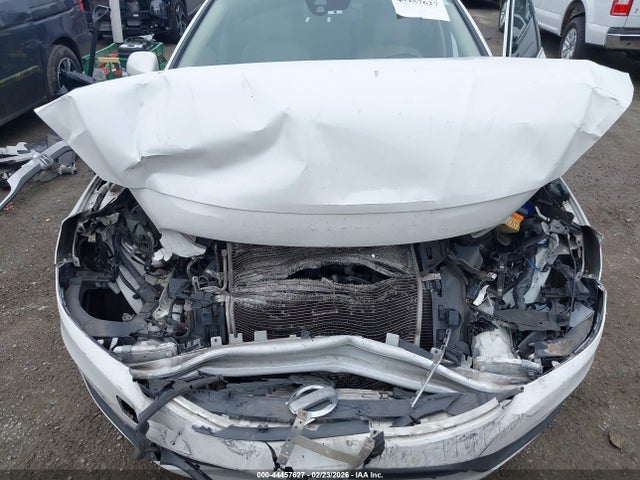 YV126MFBXF1311780 Volvo S60 T5 Premier