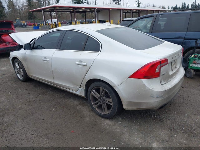 YV126MFBXF1311780 Volvo S60 T5 Premier