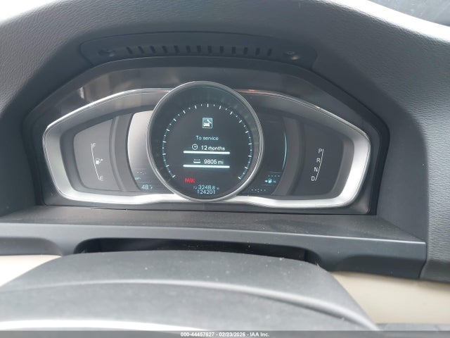 YV126MFBXF1311780 Volvo S60 T5 Premier