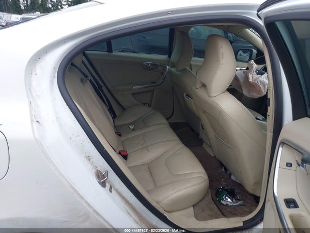 YV126MFBXF1311780 Volvo S60 T5 Premier