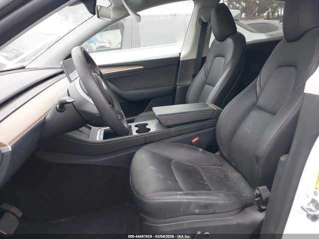Продаж на аукціоні авто 2025 Tesla Model Y Long Range Dual Motor Rear-wheel Drive, vin: 7SAYGDED8SF260185, номер лоту: 44457629