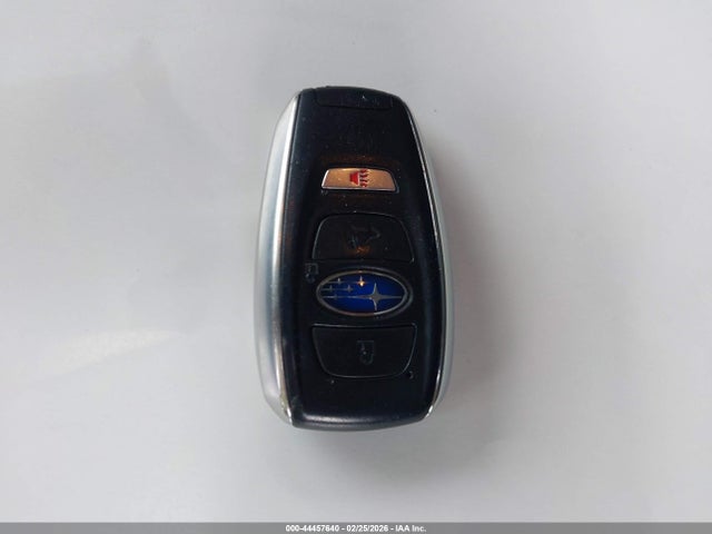 44457640 :رقم المزاد ، 4S3BNAN68G3006747 vin ، 2016 Subaru Legacy 2.5i Limited مزاد بيع