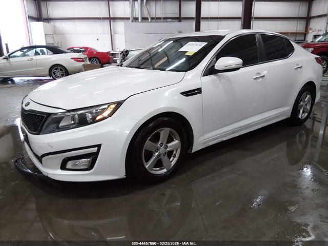 Продаж на аукціоні авто 2015 Kia Optima Lx, vin: KNAGM4A76F5635707, номер лоту: 44457650