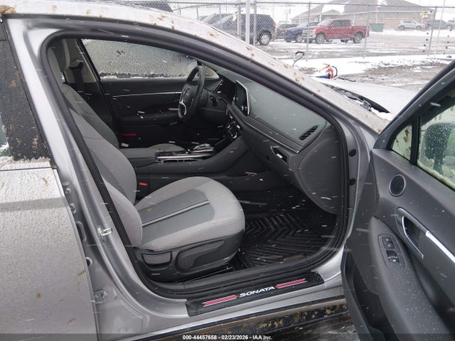 44457658 :رقم المزاد ، 5NPEF4JA6MH096230 vin ، 2021 Hyundai Sonata Sel مزاد بيع
