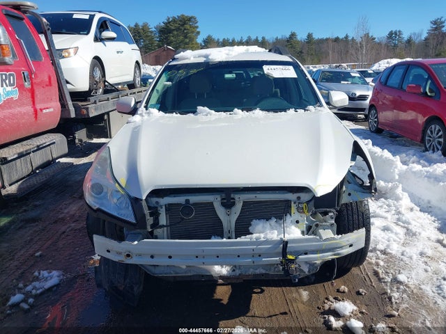 Subaru Outback 2.5i Premium 2014 4S4BRBCC8E3276444 Image 12