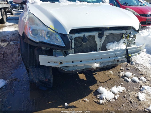 Subaru Outback 2.5i Premium 2014 4S4BRBCC8E3276444 Image 19