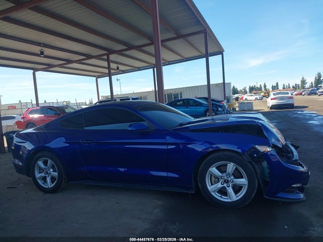 Ford Mustang V6 2016 1FA6P8AM0G5328513 Image 13