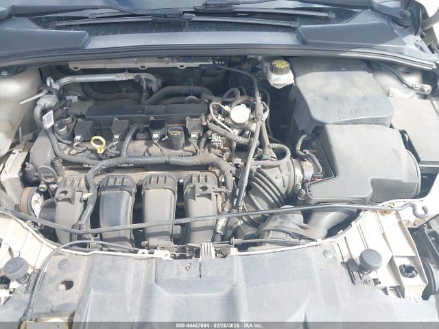 1FADP3H20JL210656 Ford FOCUS SEL