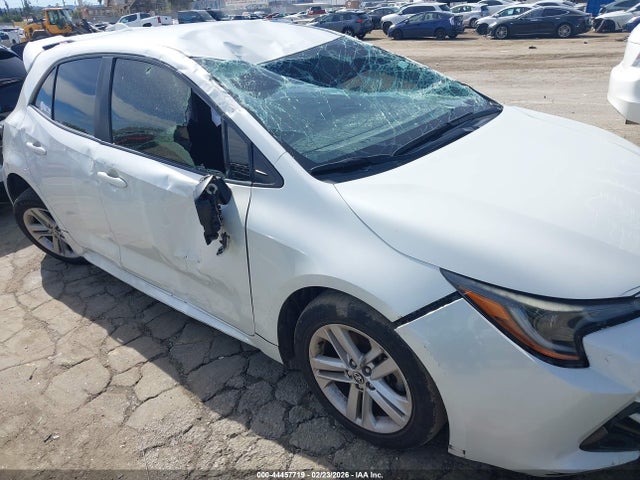 JTND4RBE1L3077431 Toyota COROLLA SE