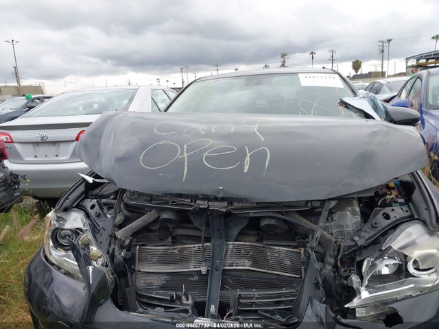 2013 Lexus Ct 200h მანქანა იყიდება აუქციონზე, vin: JTHKD5BH3D2133521, აუქციონის ნომერი: 44457739