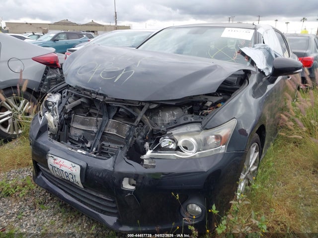 2013 Lexus Ct 200h მანქანა იყიდება აუქციონზე, vin: JTHKD5BH3D2133521, აუქციონის ნომერი: 44457739