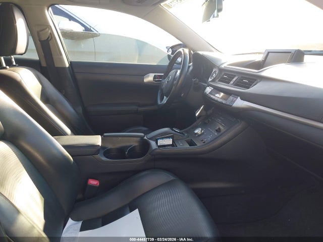 2013 Lexus Ct 200h მანქანა იყიდება აუქციონზე, vin: JTHKD5BH3D2133521, აუქციონის ნომერი: 44457739