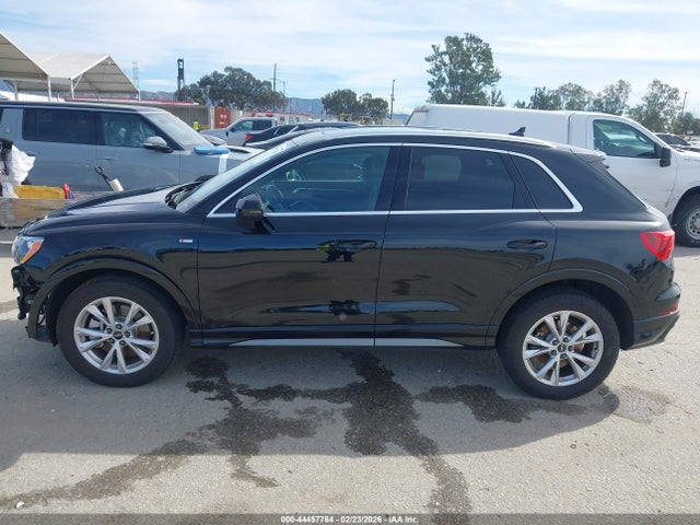 Продаж на аукціоні авто 2022 Audi Q3 Premium 45 Tfsi S Line Quattro Tiptronic, vin: WA1DECF31N1136140, номер лоту: 44457764