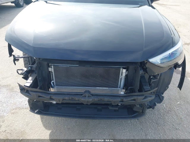 Продаж на аукціоні авто 2022 Audi Q3 Premium 45 Tfsi S Line Quattro Tiptronic, vin: WA1DECF31N1136140, номер лоту: 44457764
