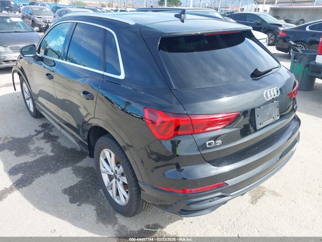 Продаж на аукціоні авто 2022 Audi Q3 Premium 45 Tfsi S Line Quattro Tiptronic, vin: WA1DECF31N1136140, номер лоту: 44457764