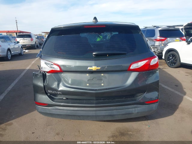 3GNAXHEV6KS586208 Chevrolet EQUINOX LS