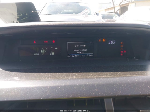 JTDZN3EUXFJ030082 Toyota Prius V Three