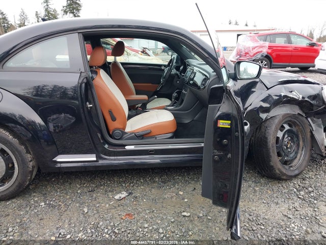 3VWF17AT6GM636354 Volkswagen Beetle 1.8t Classic