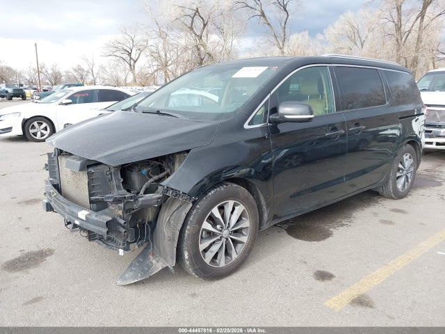 KNDMC5C1XH6317674 KIA Sedona Sx