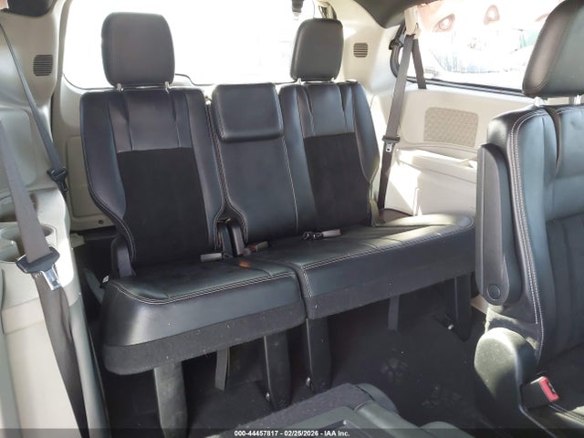 2C4RDGCGXHR604668 Dodge Grand Caravan Sxt