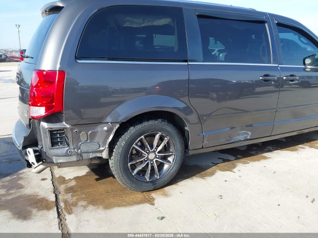 2C4RDGCGXHR604668 Dodge Grand Caravan Sxt