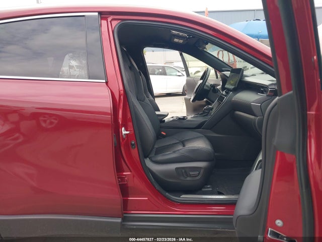 Toyota Venza Limited 2021 JTEAAAAH3MJ060118 Image 5