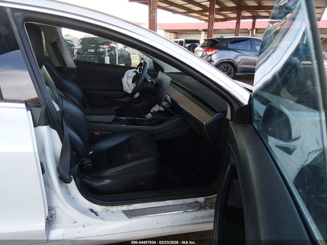 2020 TESLA MODEL 3 5YJ3E1EB6LF628486 Photo 4