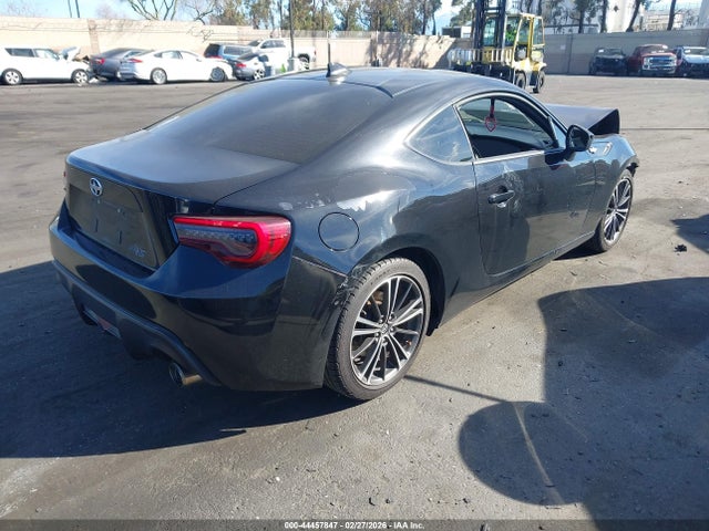 JF1ZNAA1XF8709489 Scion FR-S