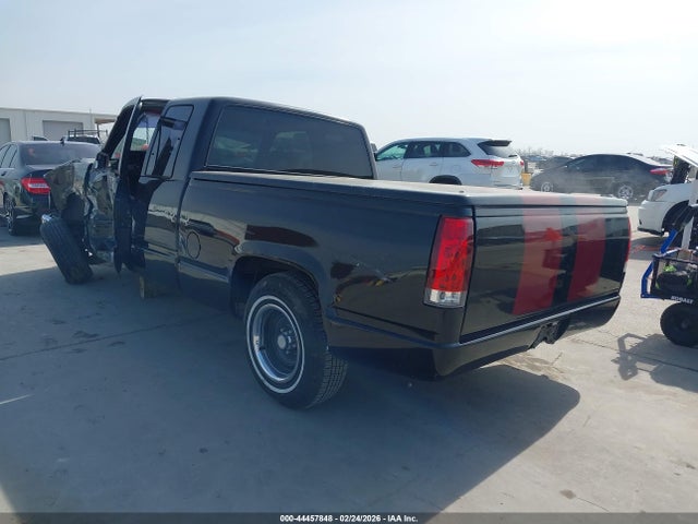1990 CHEVROLET GMT-400 2GCEC19K1L1225236 Photo 2