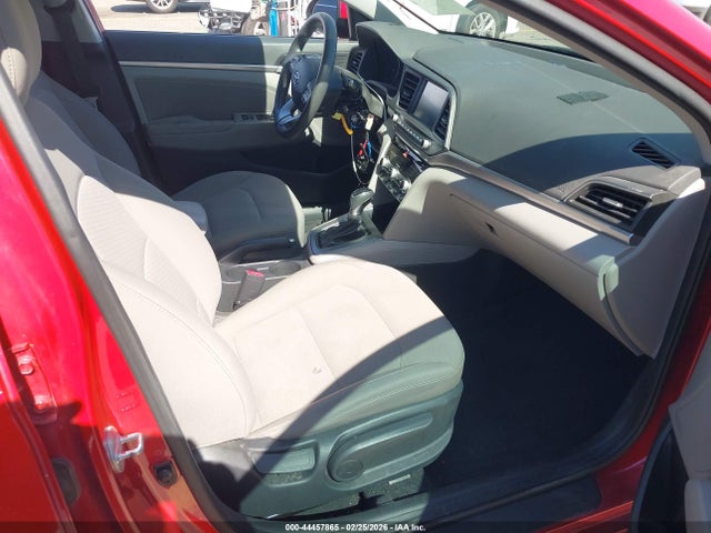 5NPD84LF6LH507977 Hyundai ELANTRA SEL