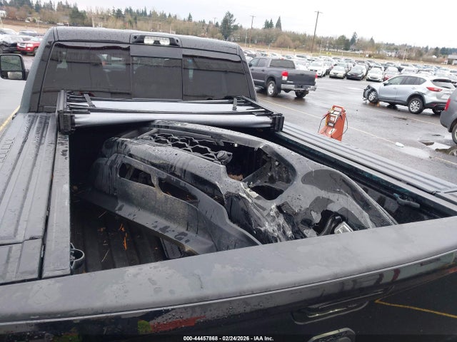 3C6UR5TL1RG160169 RAM 2500 Limited 4x4 6&#039;4 Box