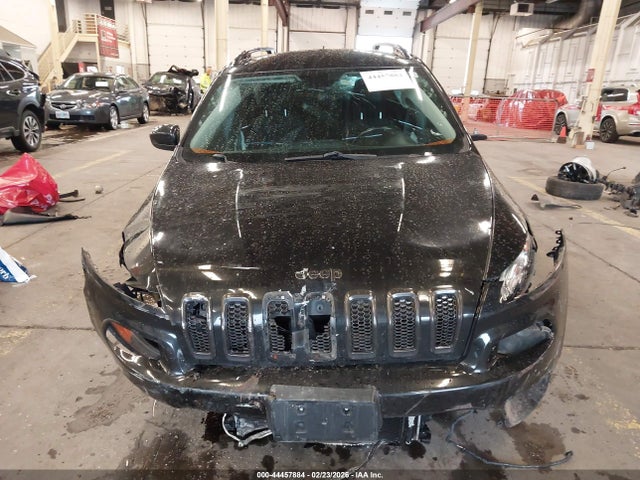 2017 Jeep Cherokee Latitude 4x4 მანქანა იყიდება აუქციონზე, vin: 1C4PJMCB4HW511428, აუქციონის ნომერი: 44457884