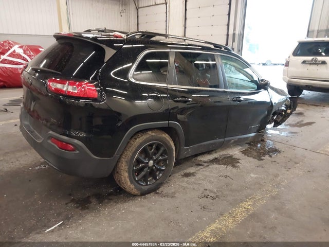2017 Jeep Cherokee Latitude 4x4 მანქანა იყიდება აუქციონზე, vin: 1C4PJMCB4HW511428, აუქციონის ნომერი: 44457884