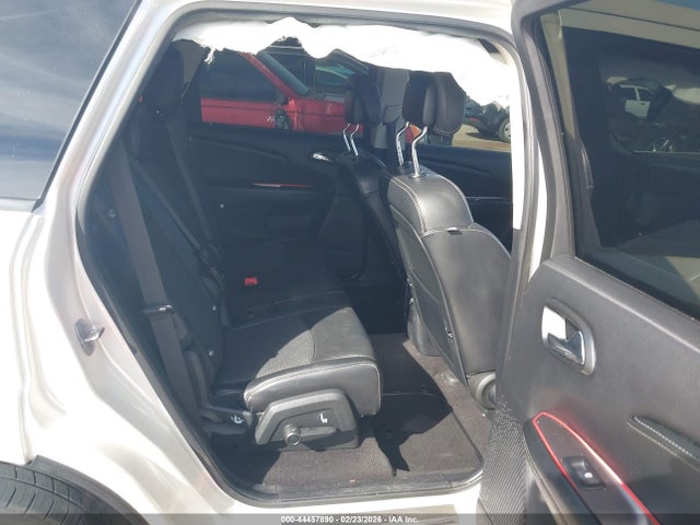3C4PDCGGXJT475943 Dodge Journey Crossroad