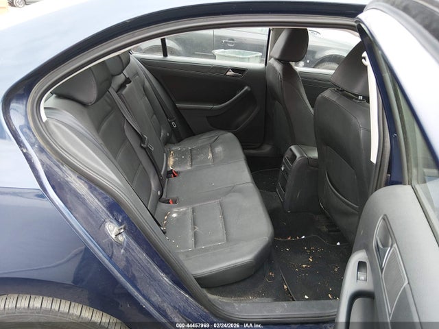2011 Volkswagen Jetta 2.5l Se მანქანა იყიდება აუქციონზე, vin: 3VWDX7AJ3BM089976, აუქციონის ნომერი: 44457969