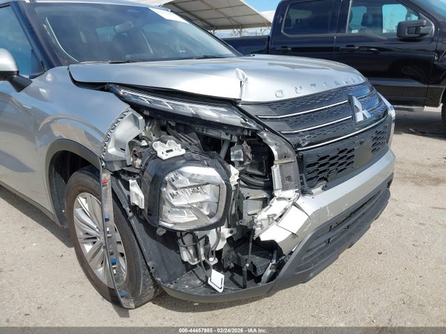 JA4J4TA86PZ028822 Mitsubishi Outlander Es 2.5 S-awc