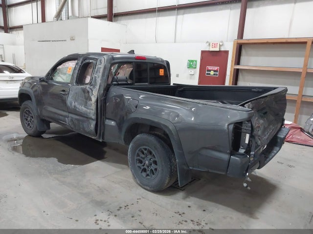 5TFRX5GN1KX157838 Toyota Tacoma Sr