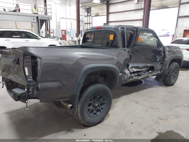 5TFRX5GN1KX157838 Toyota Tacoma Sr
