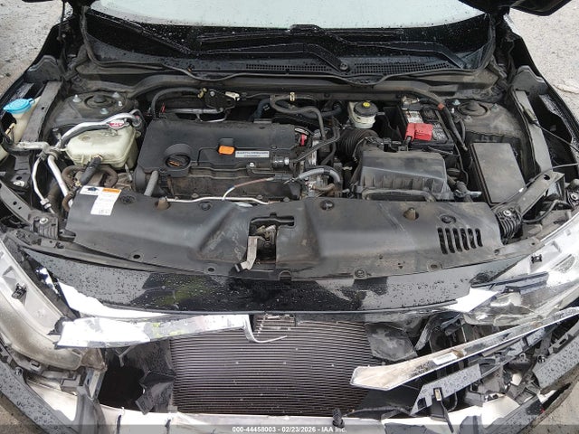 2HGFC2F57JH530576 Honda Civic Lx