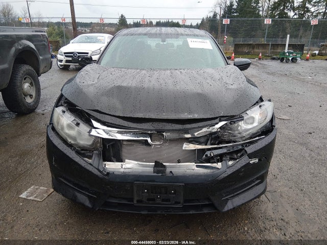 2HGFC2F57JH530576 Honda Civic Lx