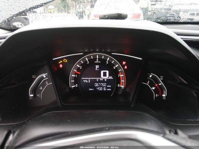 2HGFC2F57JH530576 Honda Civic Lx