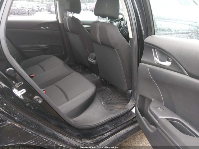 2HGFC2F57JH530576 Honda Civic Lx