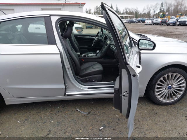Продаж на аукціоні авто 2016 Ford Fusion Titanium, vin: 3FA6P0D9XGR268858, номер лоту: 44458032