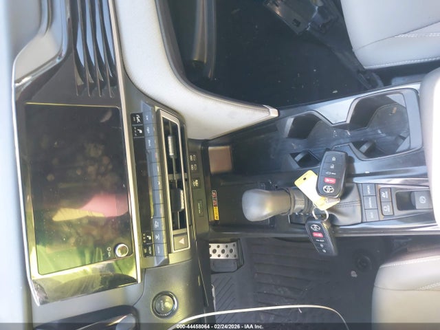 Toyota CAMRY SE 2025 4T1DBADK5SU004128 Image 11